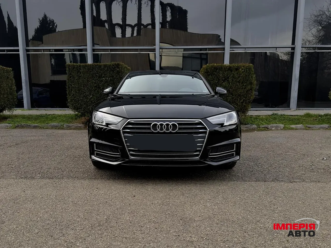 Audi A4 - фото 9