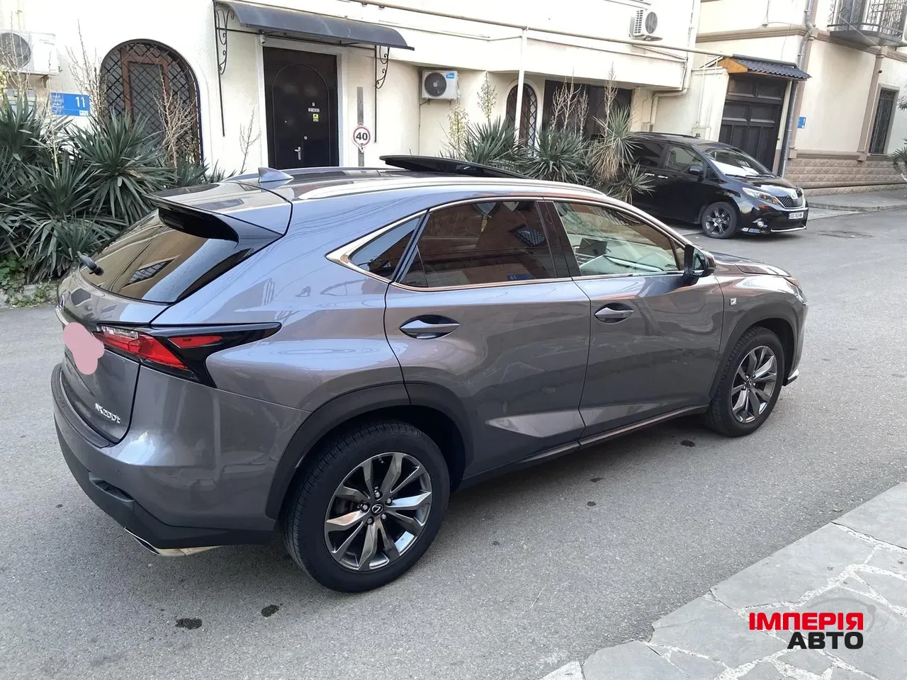 Lexus NX - фото 9