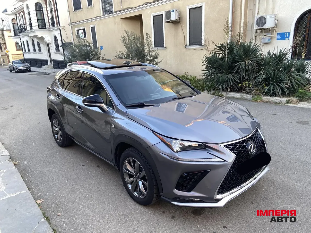 Lexus NX - фото 11