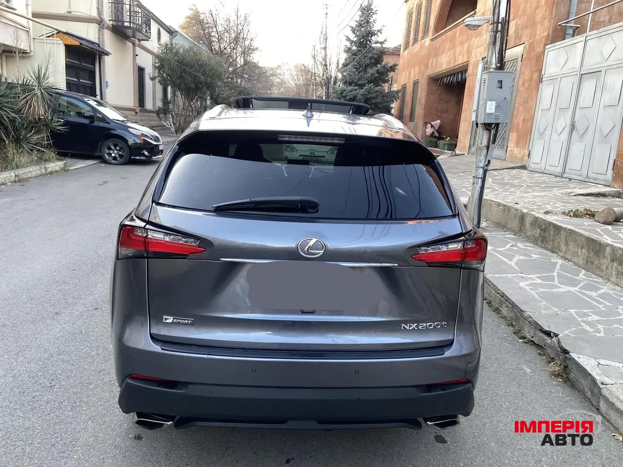 Lexus NX - фото 8