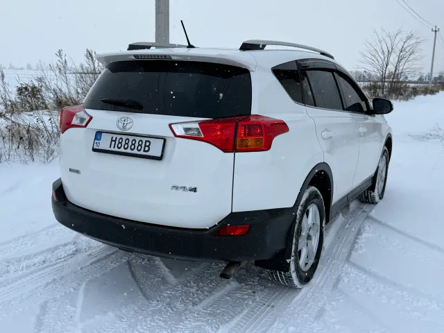 Toyota RAV4 - фото 5