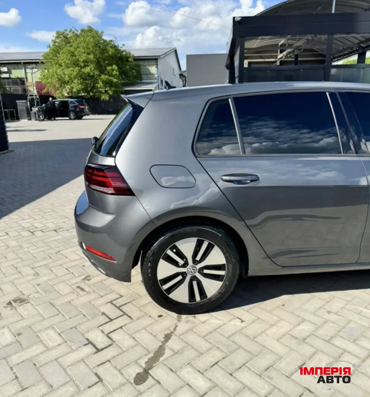 Volkswagen Golf - фото 19