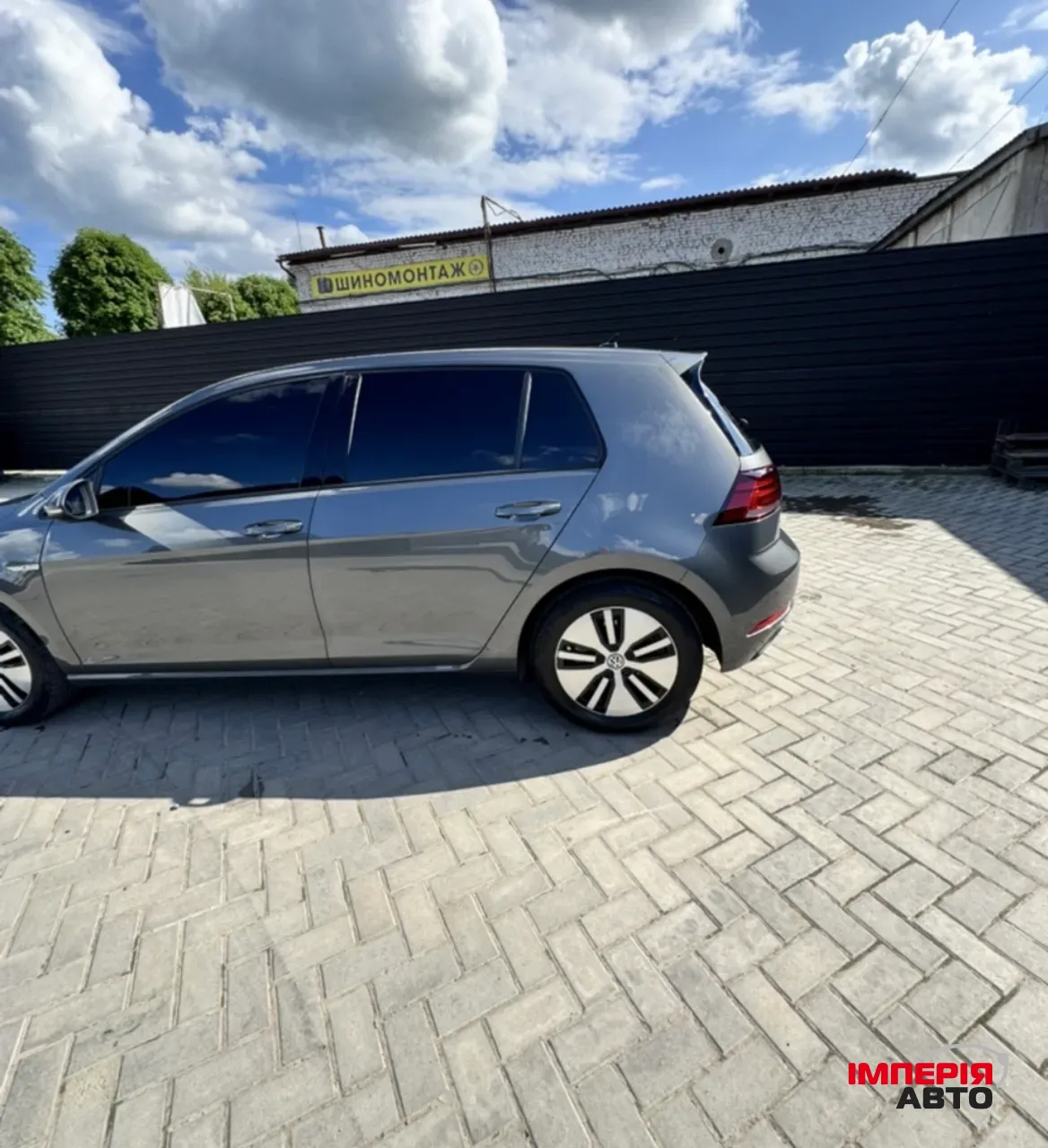 Volkswagen Golf - фото 25