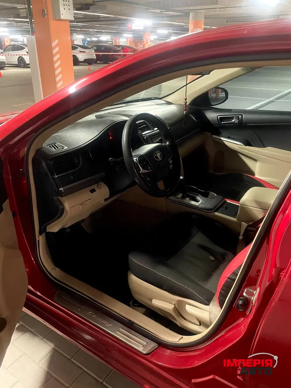 Toyota Camry - фото 6