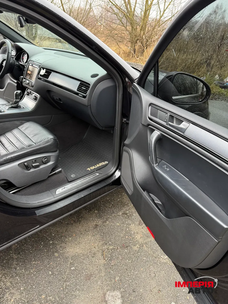 Volkswagen Touareg - фото 17