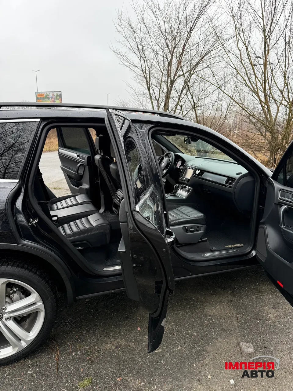 Volkswagen Touareg - фото 7