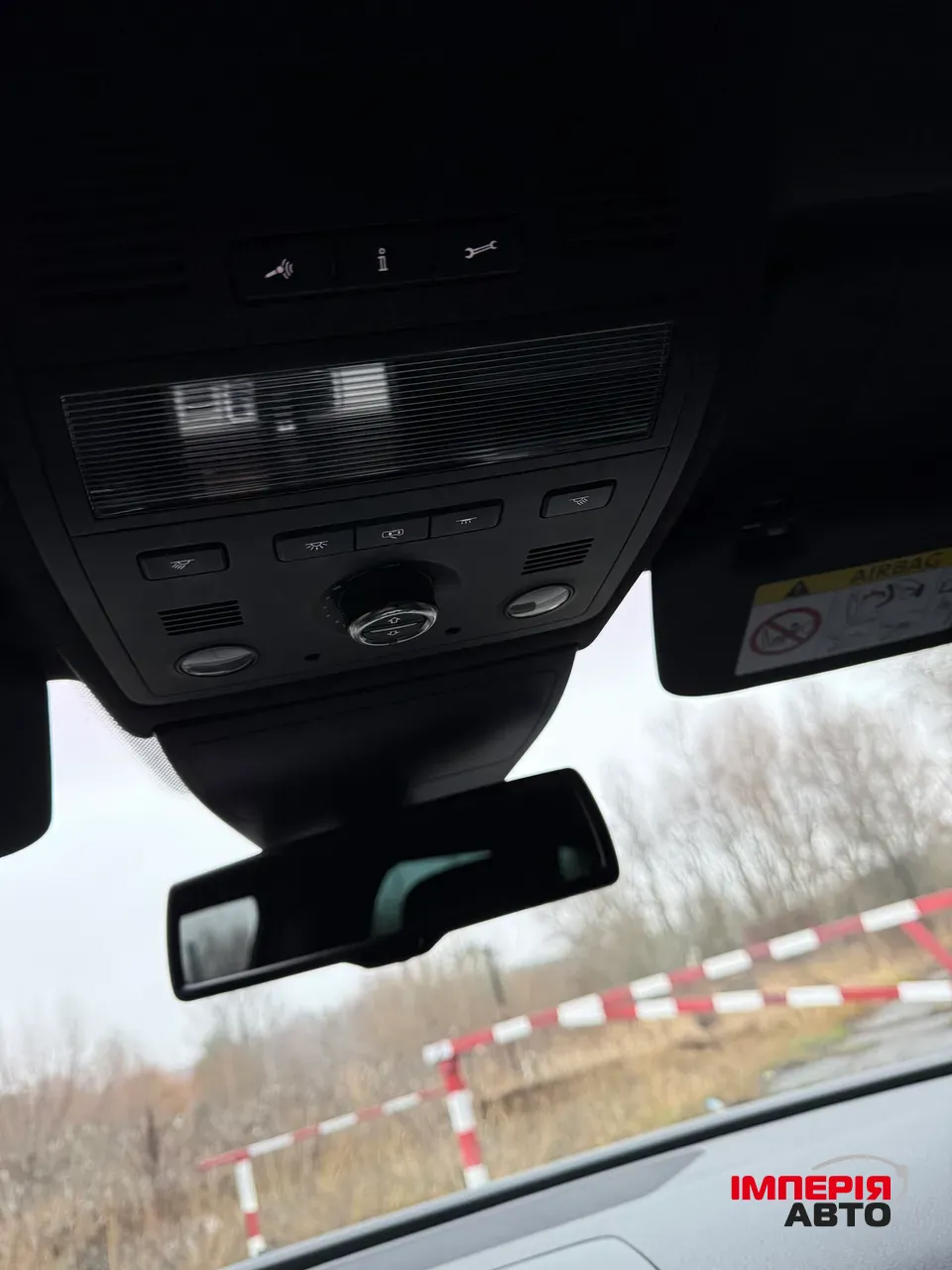 Volkswagen Touareg - фото 19