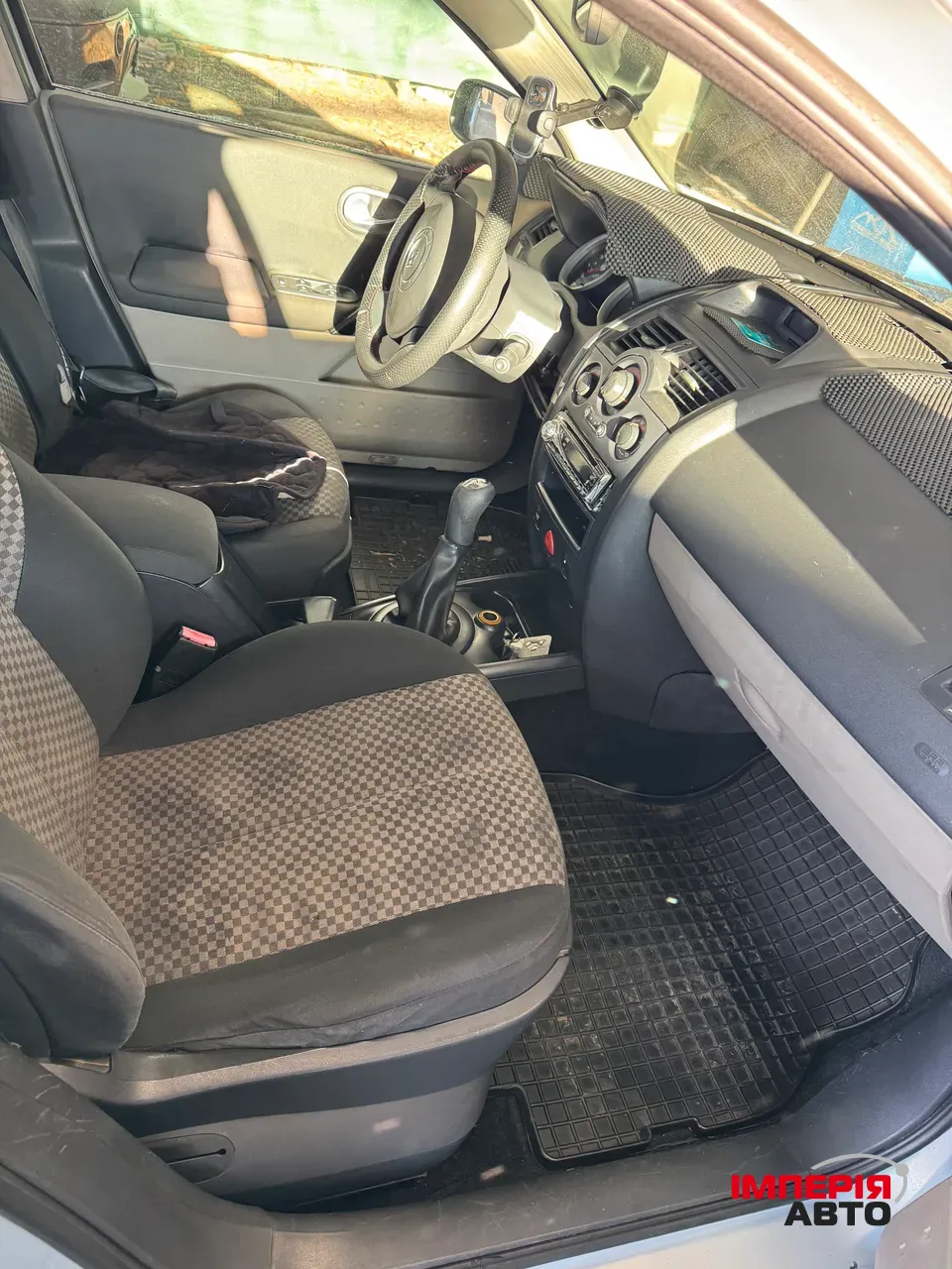 Renault Megane - фото 4