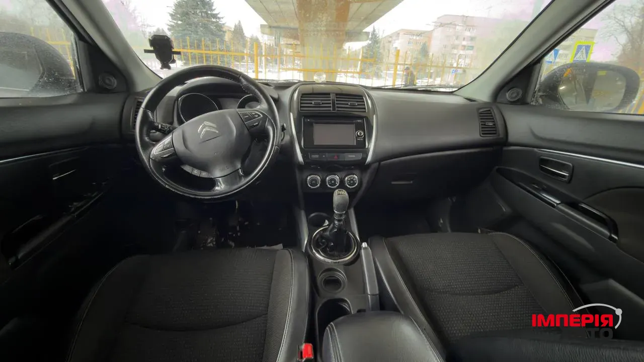 Citroen C4 Aircross - фото 9