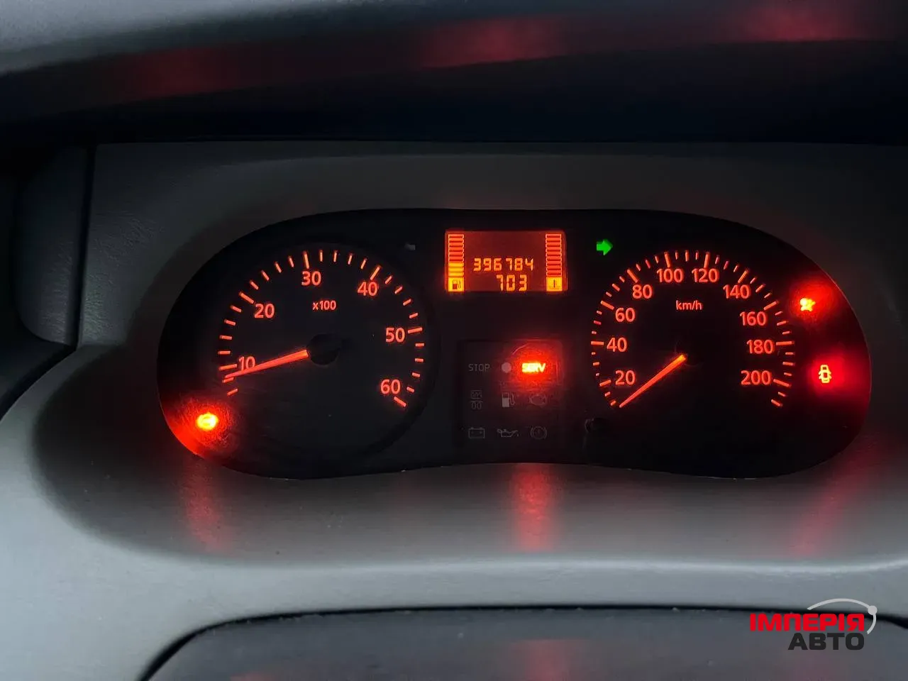 Renault Trafic - фото 5