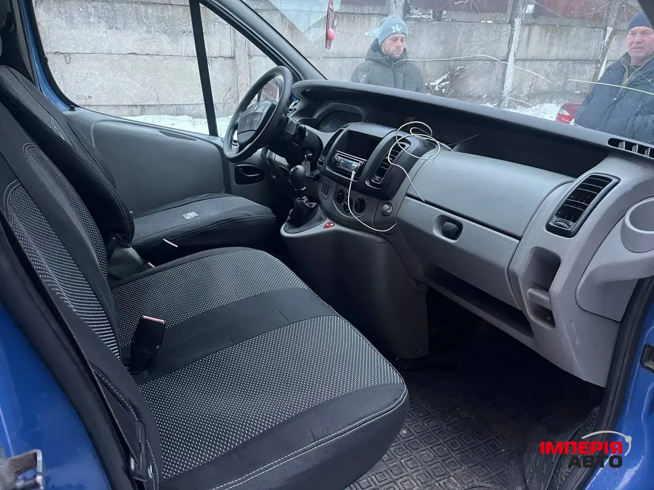 Renault Trafic - фото 6