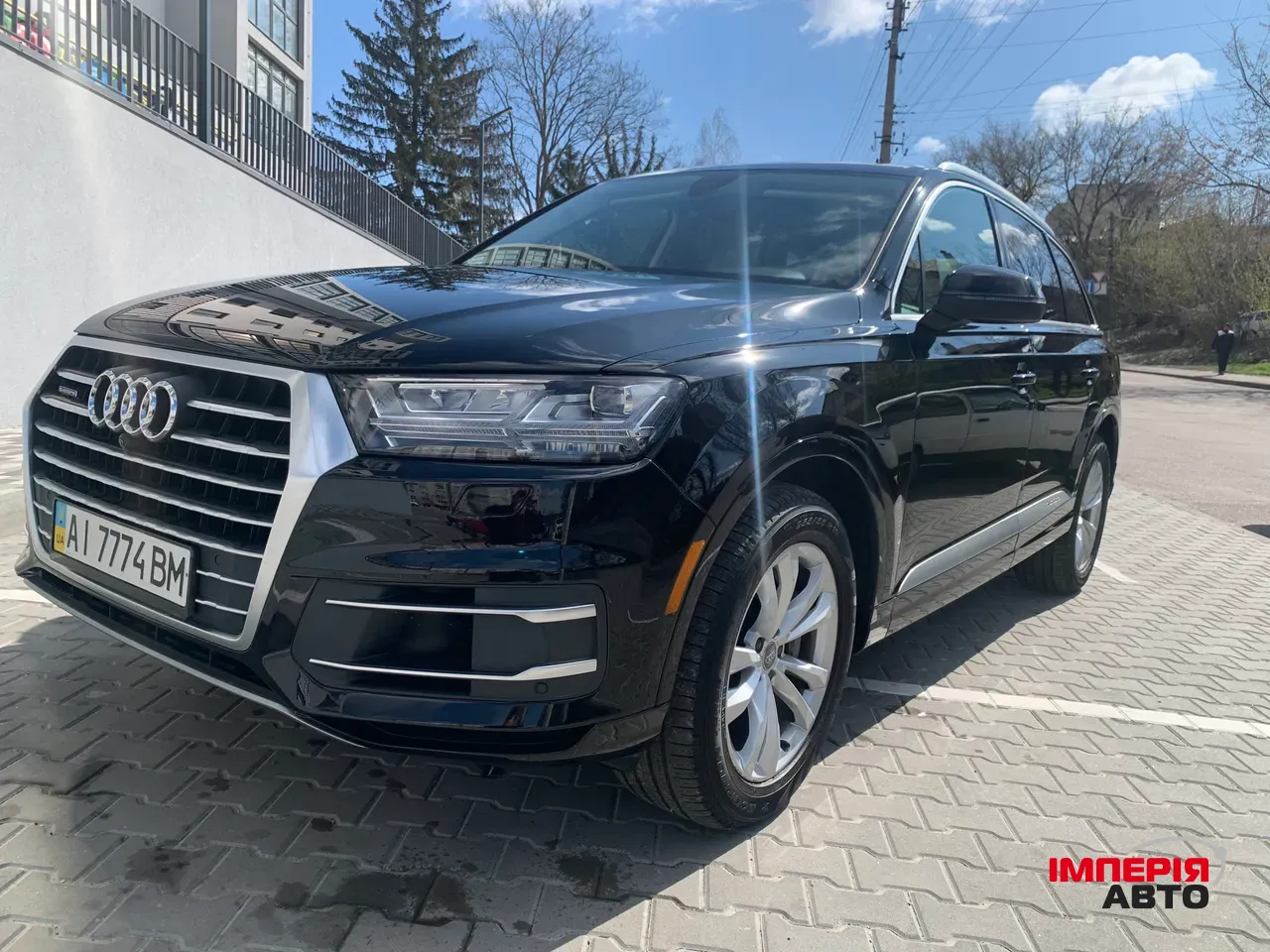 Audi Q7 - фото 3