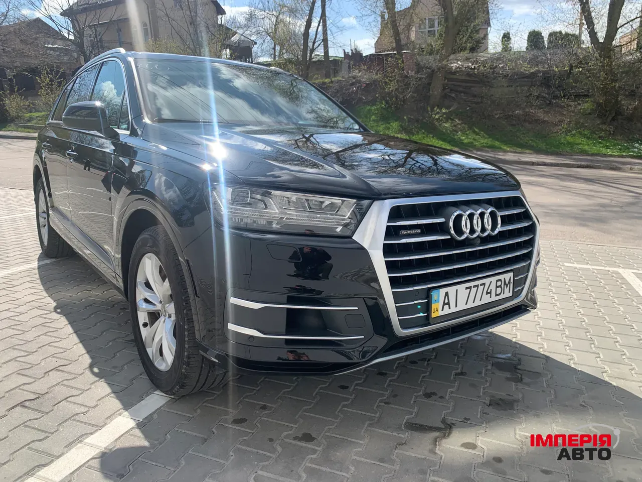 Audi Q7 - фото 1