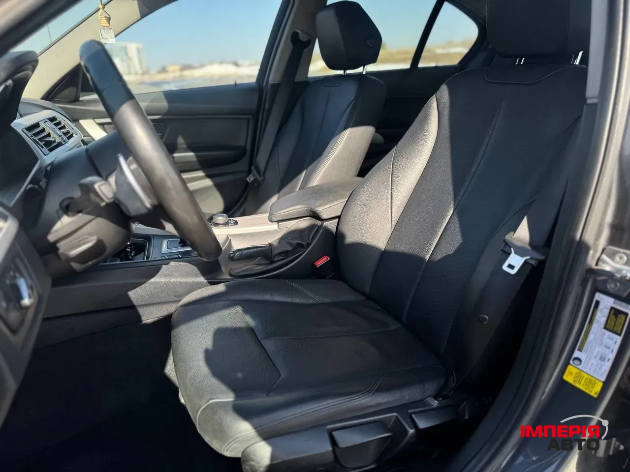 BMW 3 серії - фото 10