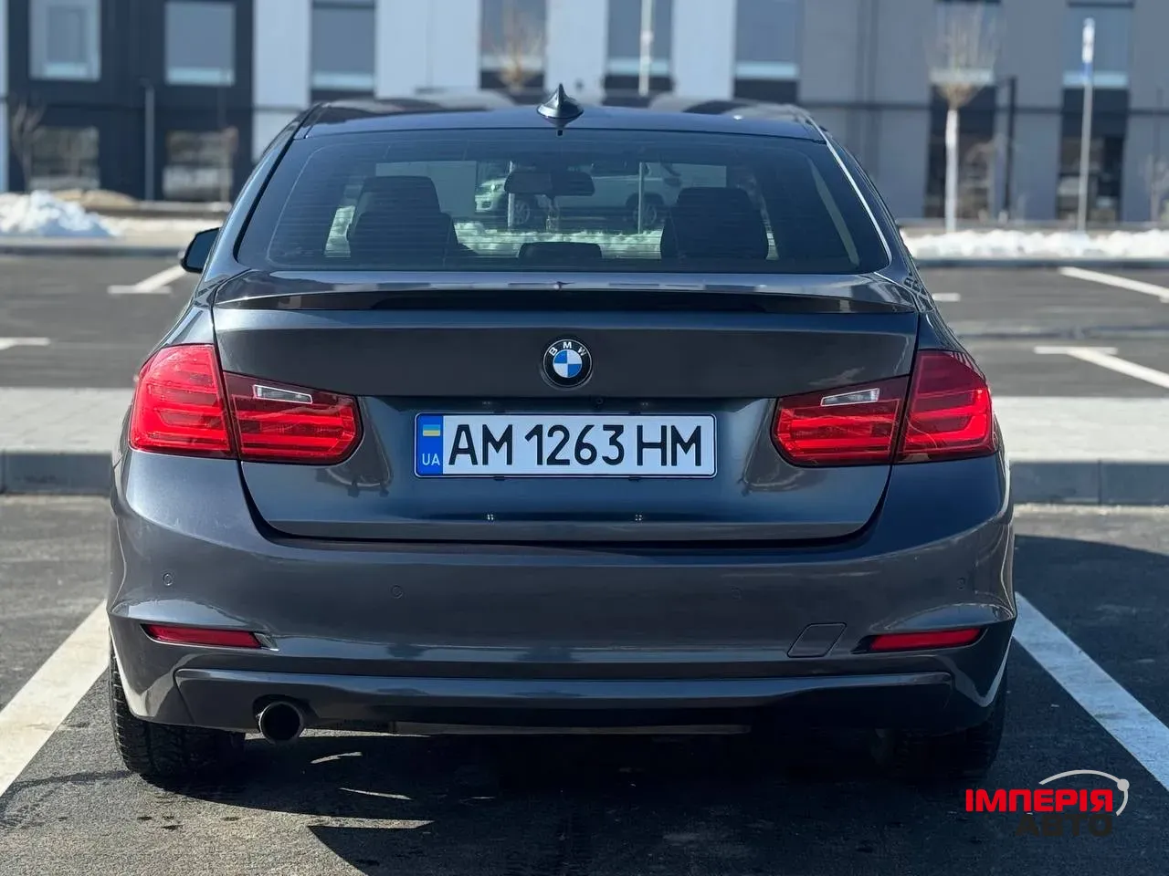 BMW 3 серії - фото 8