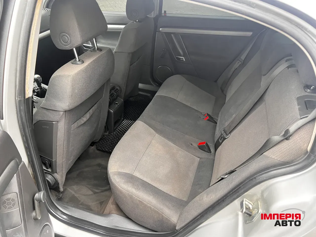 Opel Vectra - фото 18