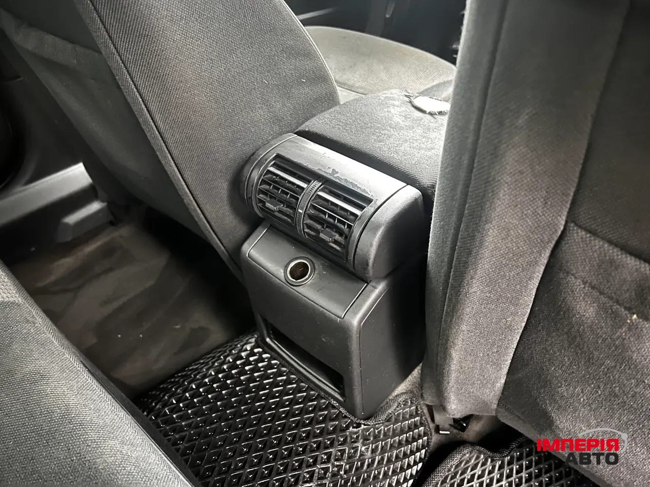 Opel Vectra - фото 22