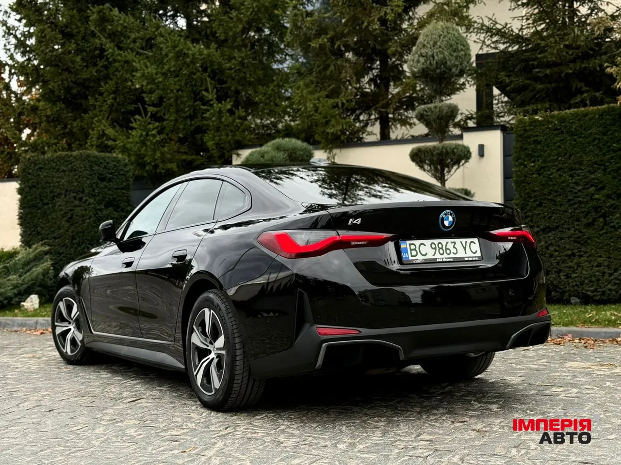 BMW i4 - фото 10