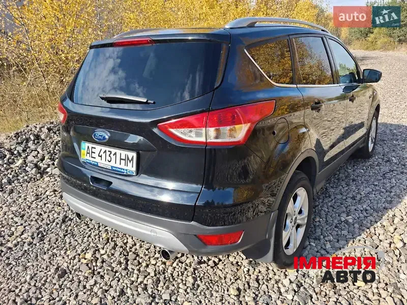 Ford Kuga - фото 2