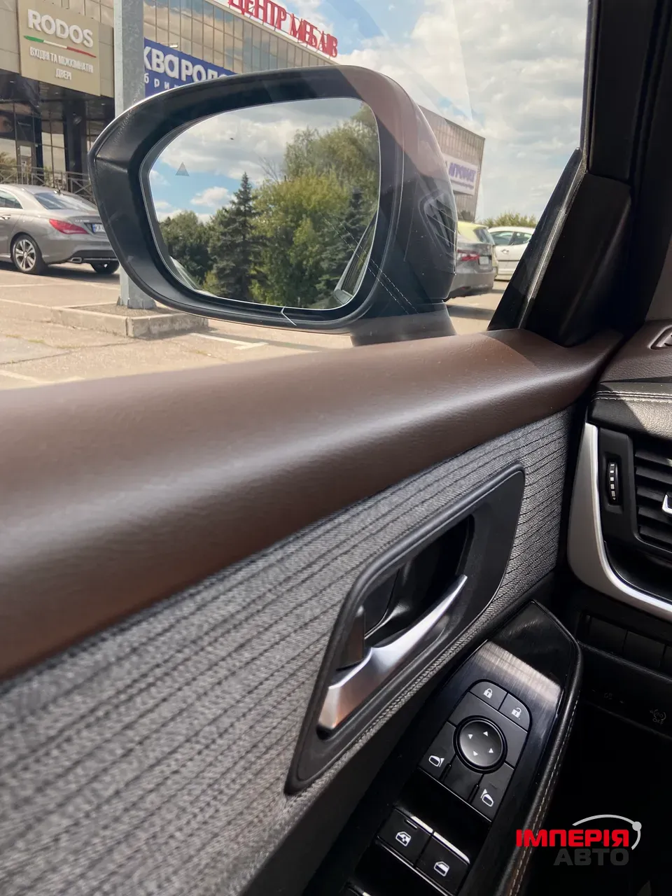 Nissan Rogue - фото 14