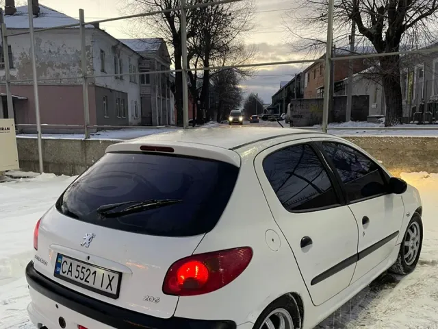 Peugeot 206 - фото 5