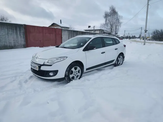 Renault Megane - фото 2