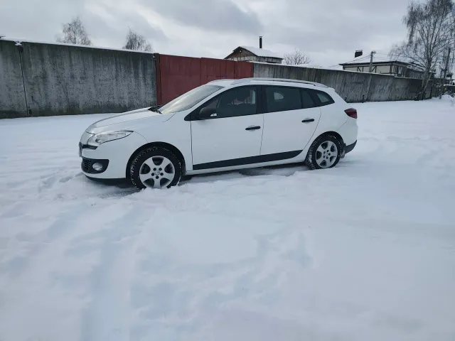 Renault Megane - фото 3