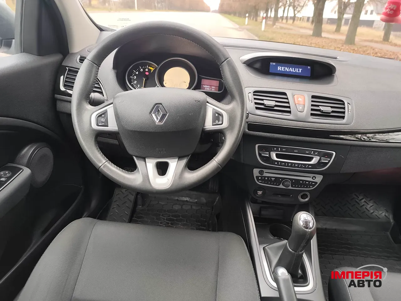 Renault Megane - фото 27