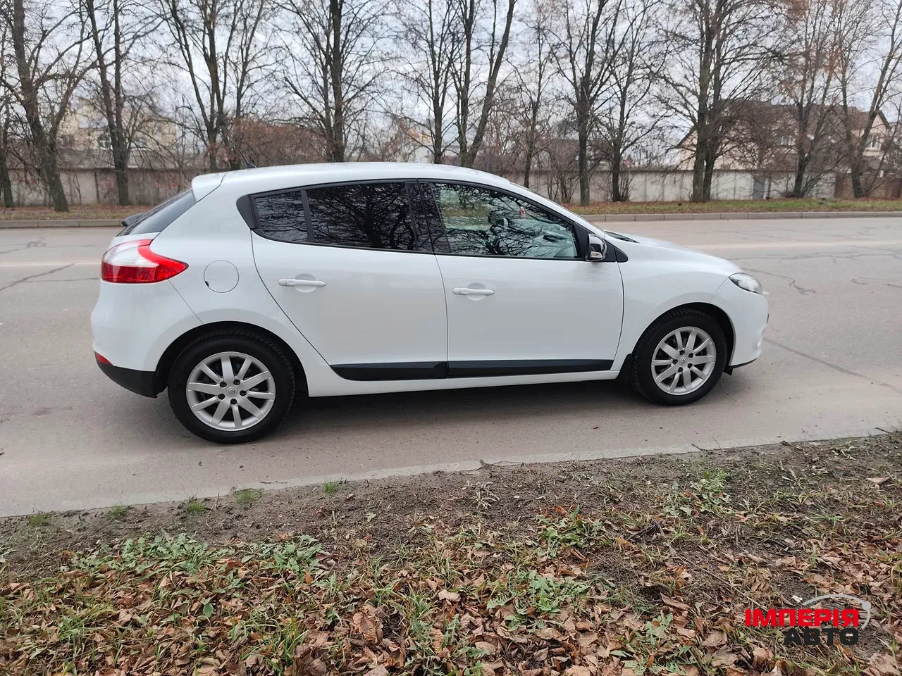 Renault Megane - фото 3