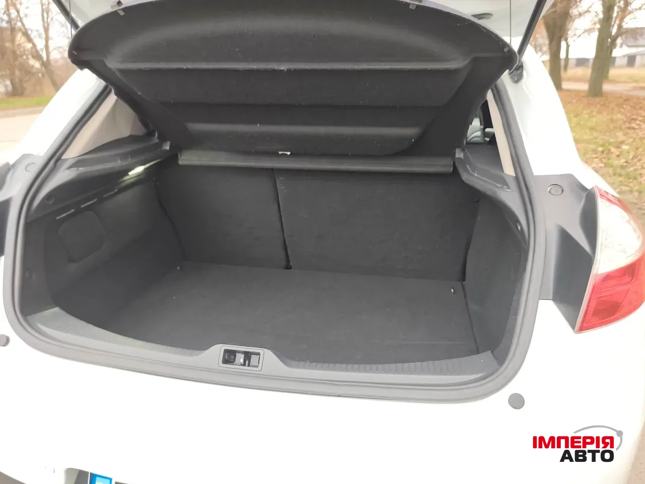 Renault Megane - фото 25