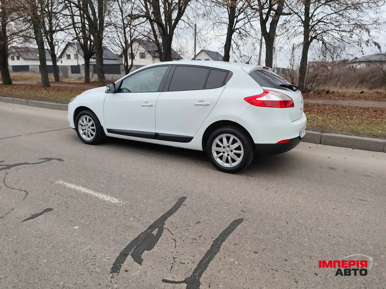 Renault Megane - фото 8