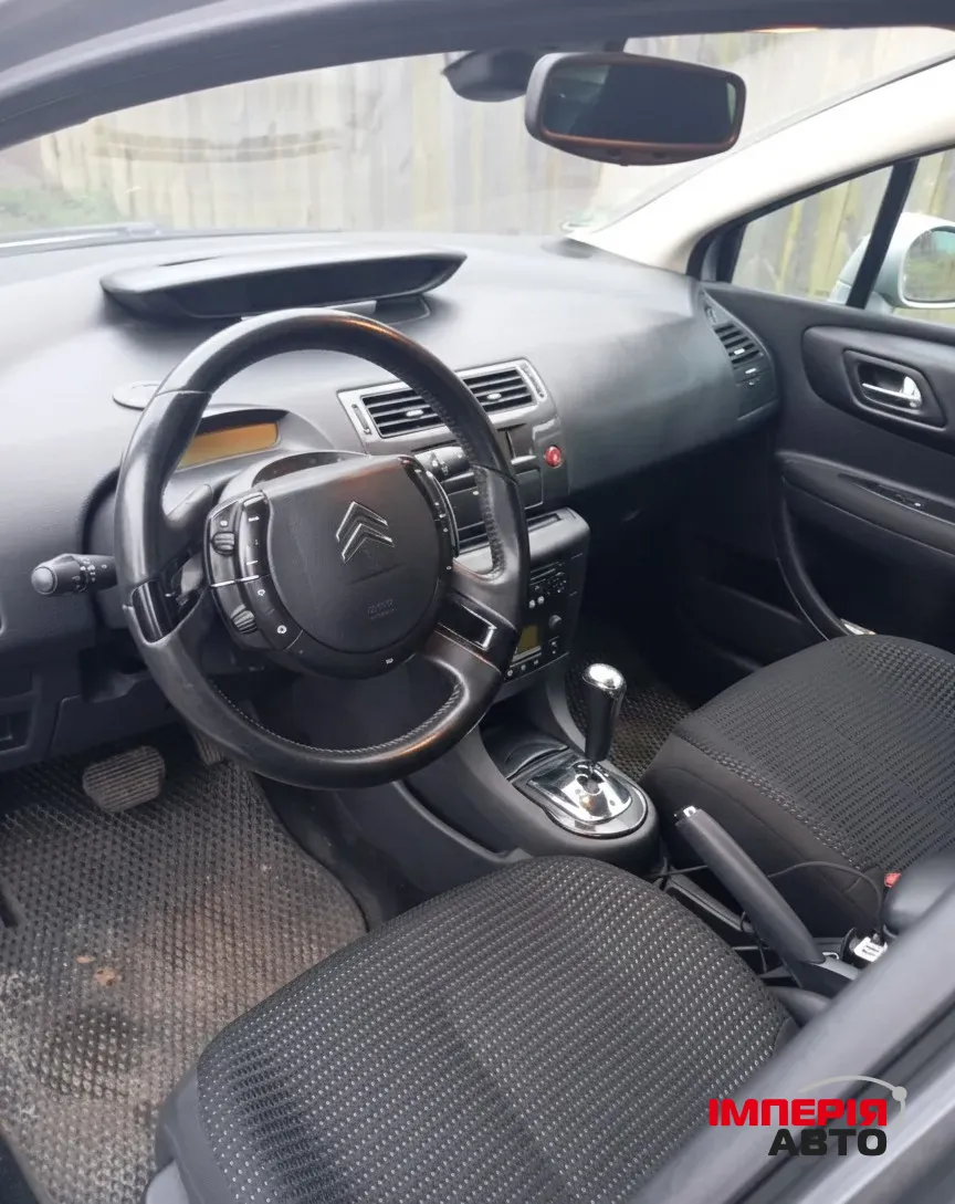 Citroen C4 - фото 7