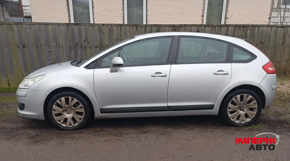 Citroen C4 - фото 4