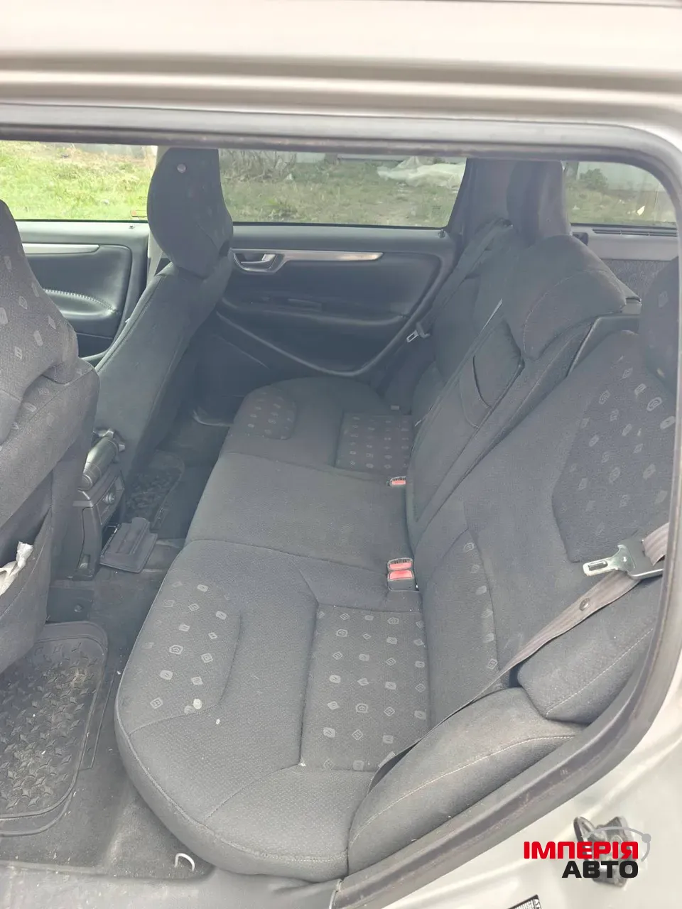 Volvo V70 - фото 6