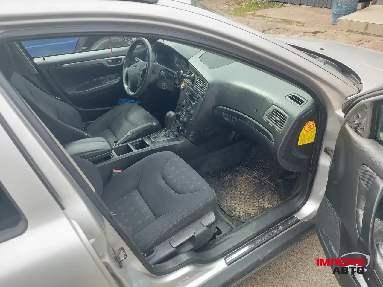 Volvo V70 - фото 9