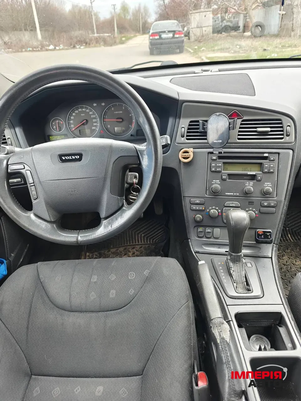 Volvo V70 - фото 5