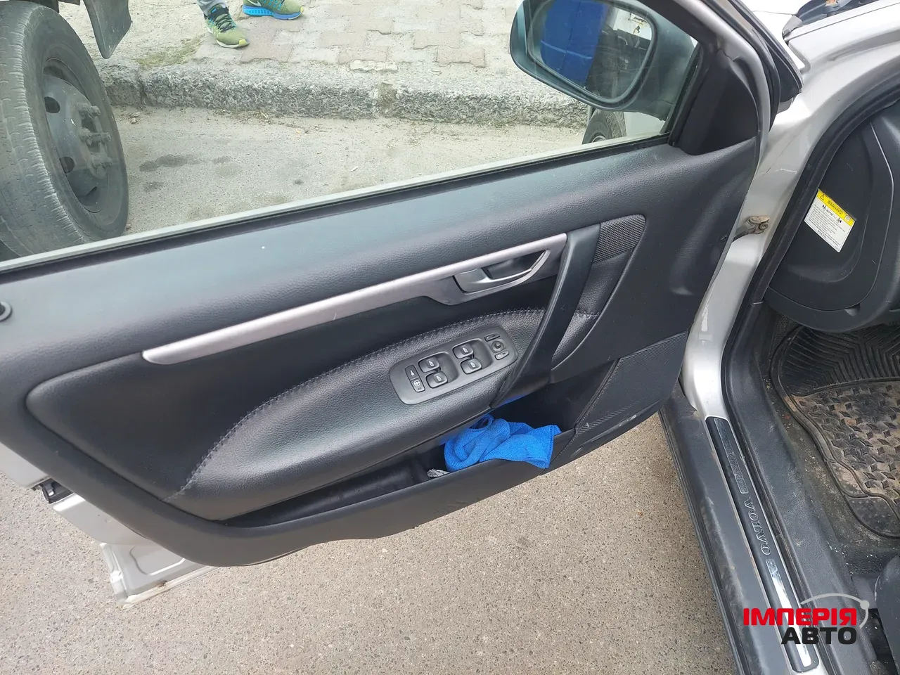 Volvo V70 - фото 13