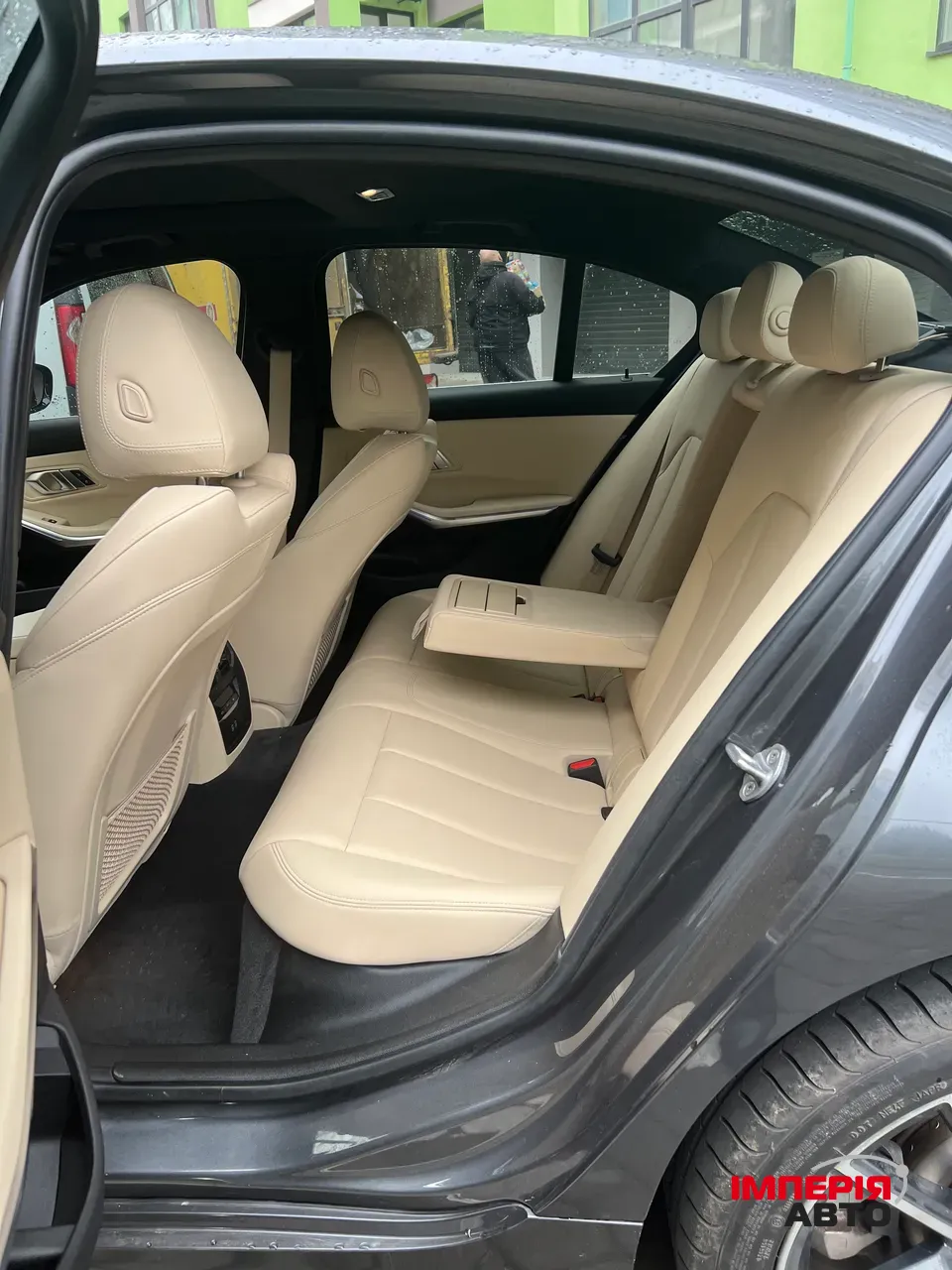 BMW 3 серії - фото 12