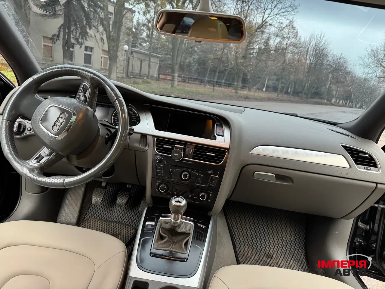 Audi A4 - фото 10