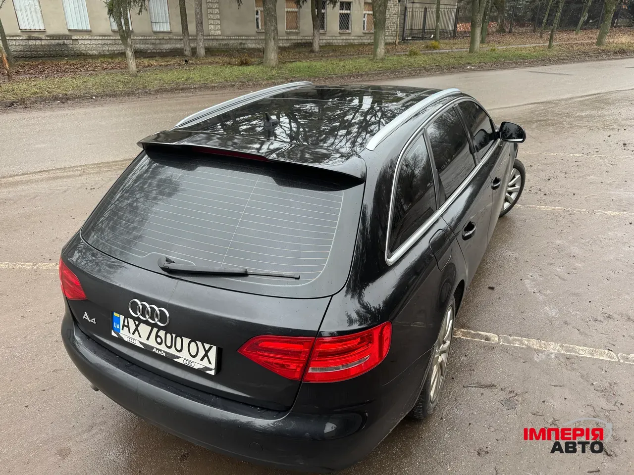 Audi A4 - фото 6