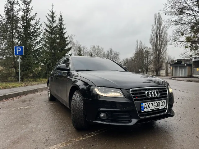 Audi A4 - фото 3