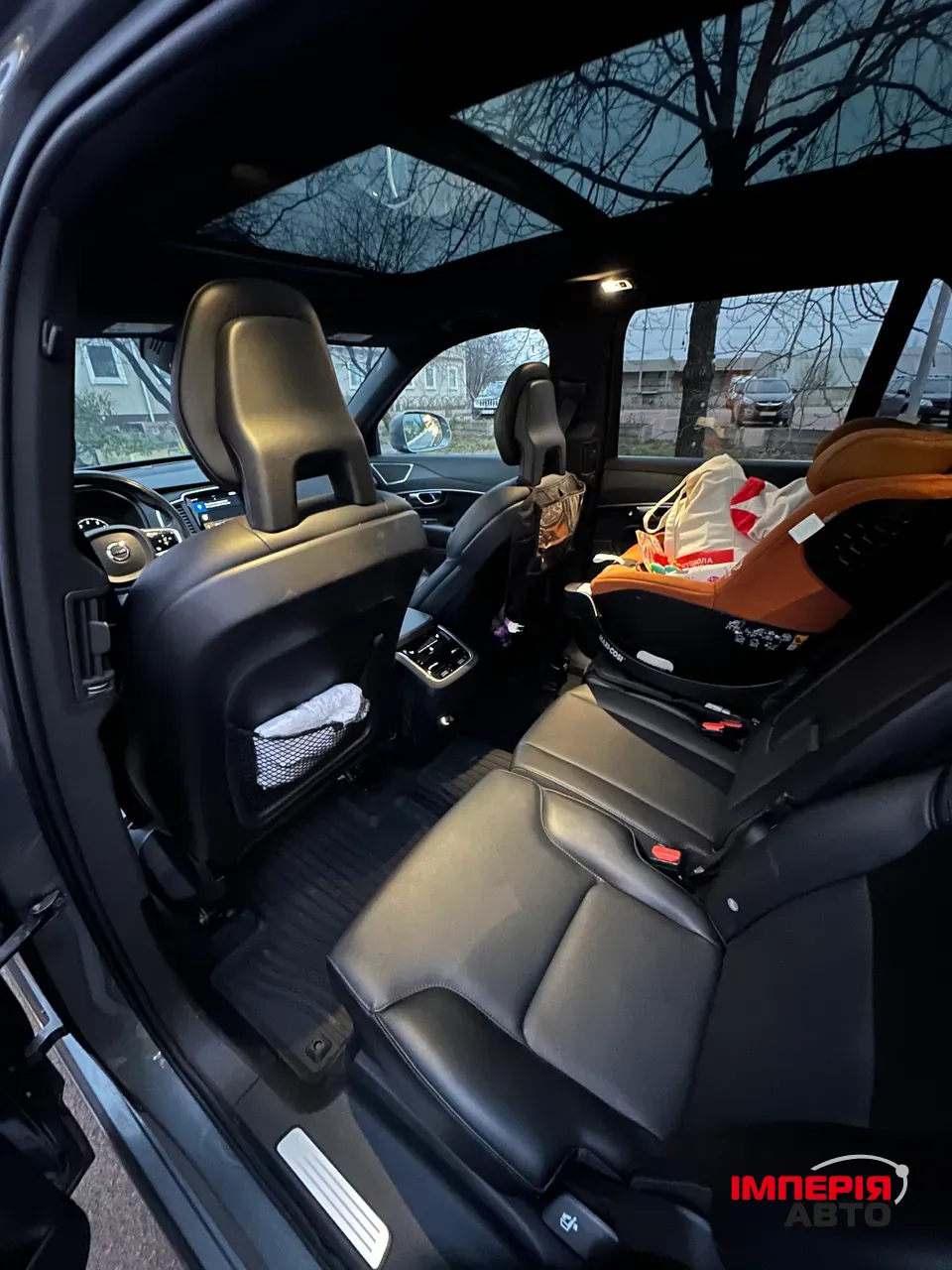 Volvo XC90 - фото 16