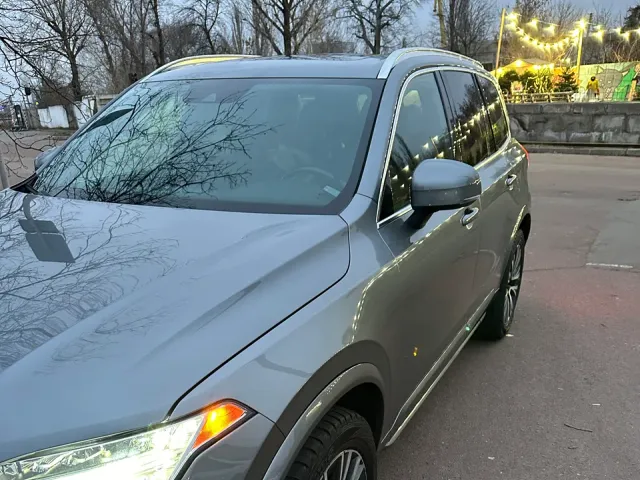 Volvo XC90 - фото 2