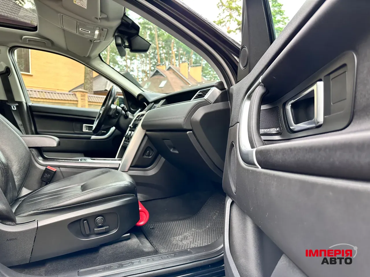 Land Rover Discovery Sport - фото 17