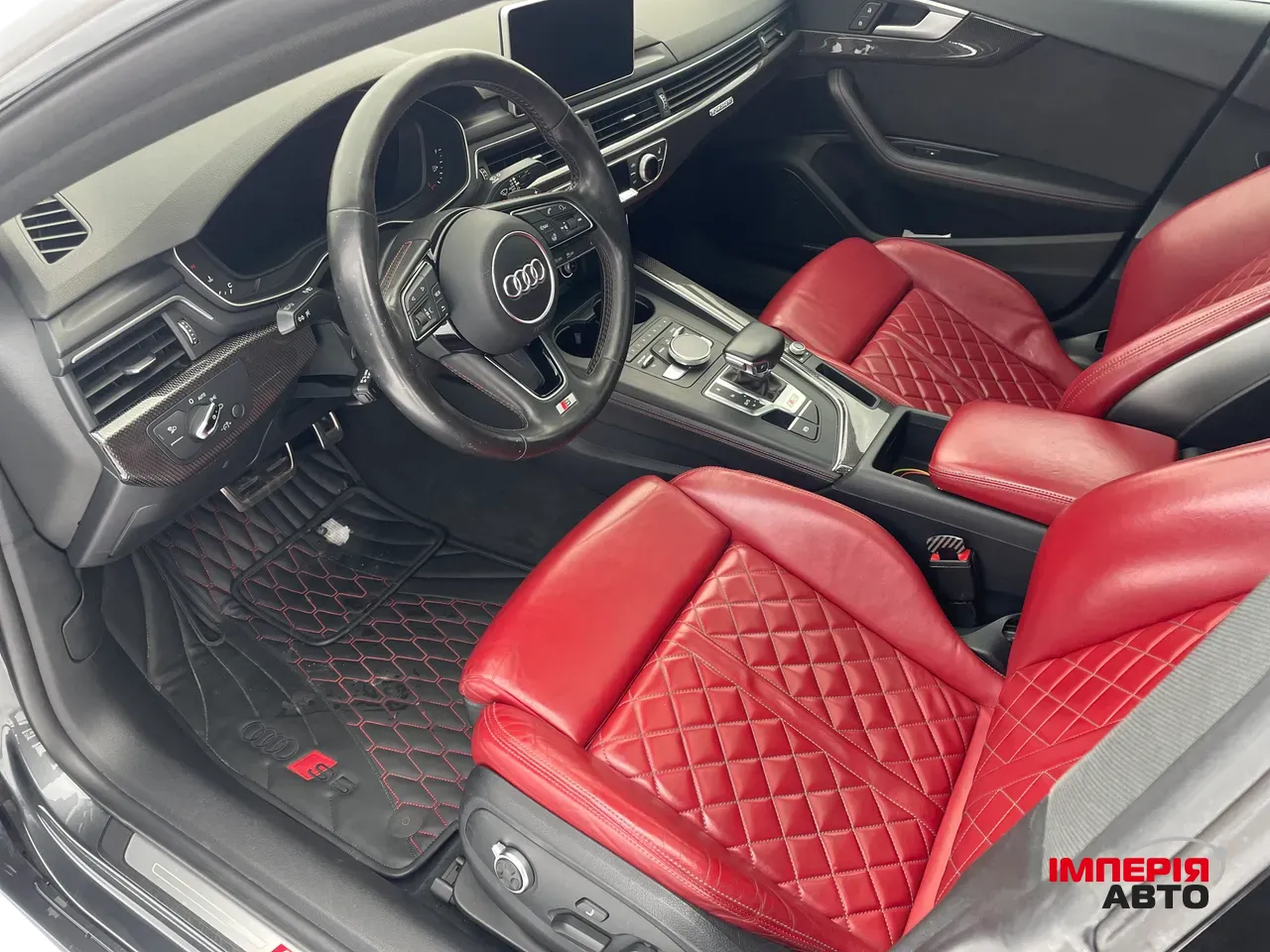 Audi S5 - фото 6