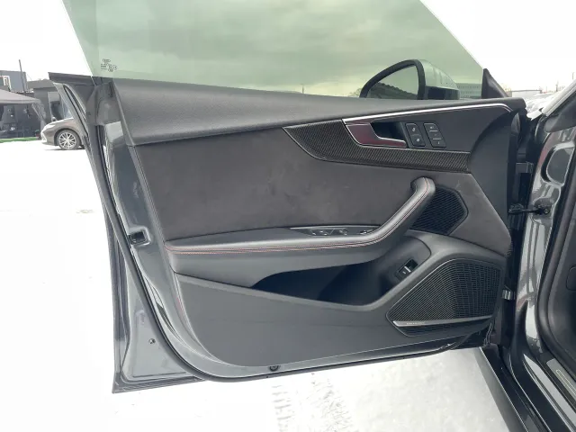 Audi S5 - фото 4