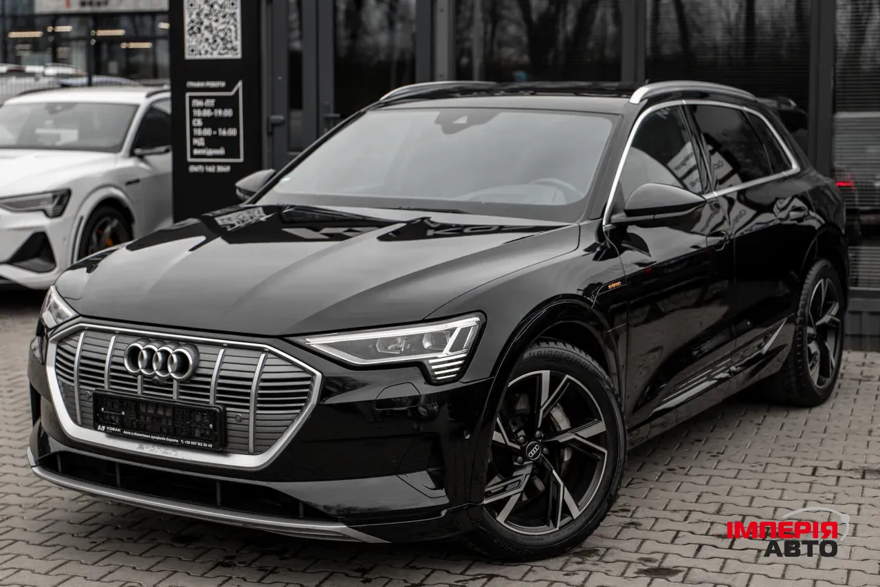 Audi e-tron - фото 3
