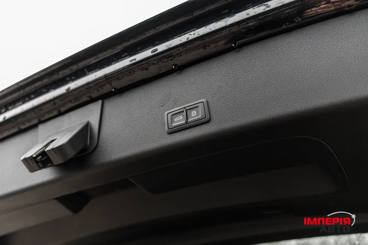 Audi e-tron - фото 20