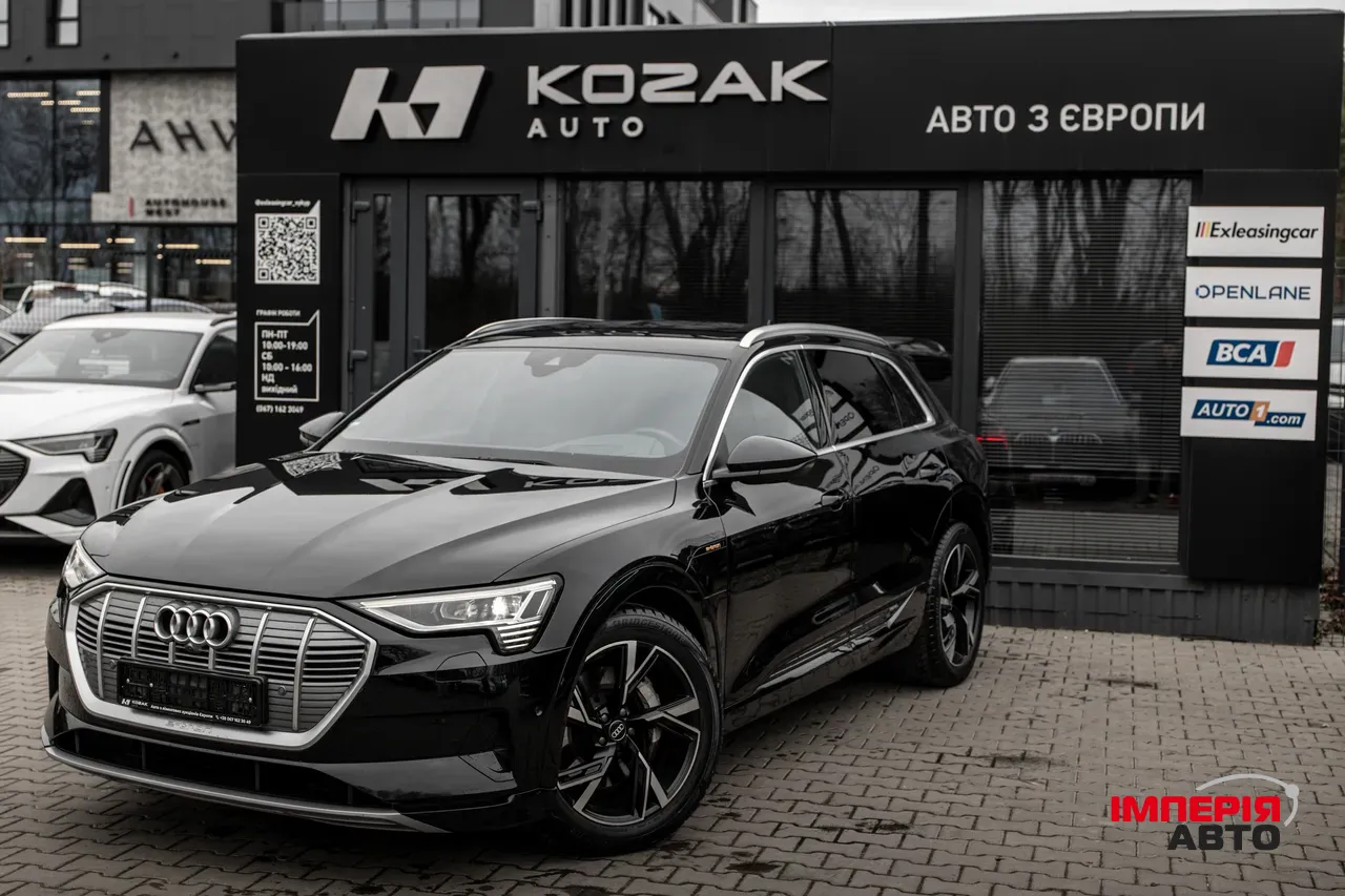 Audi e-tron - фото 2