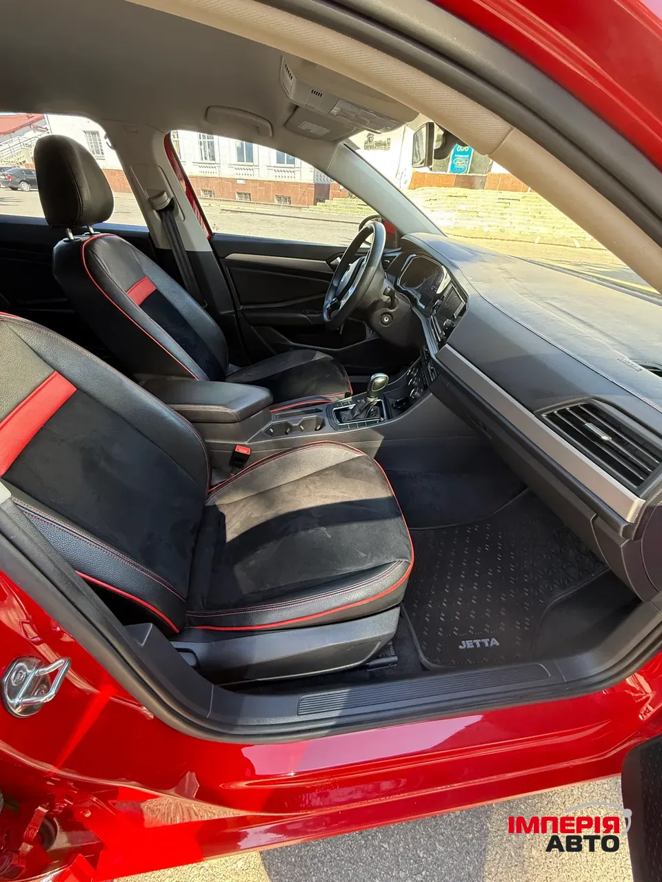 Volkswagen Jetta - фото 13